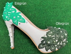 Färberei Holtmann Wittingen - Schuhe färben - Eisgrün-Olivgrün