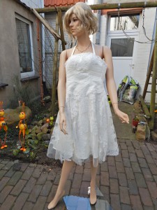 Färberei Holtmann Wittingen - Brautkleid vor dem Färben - Polyester - 